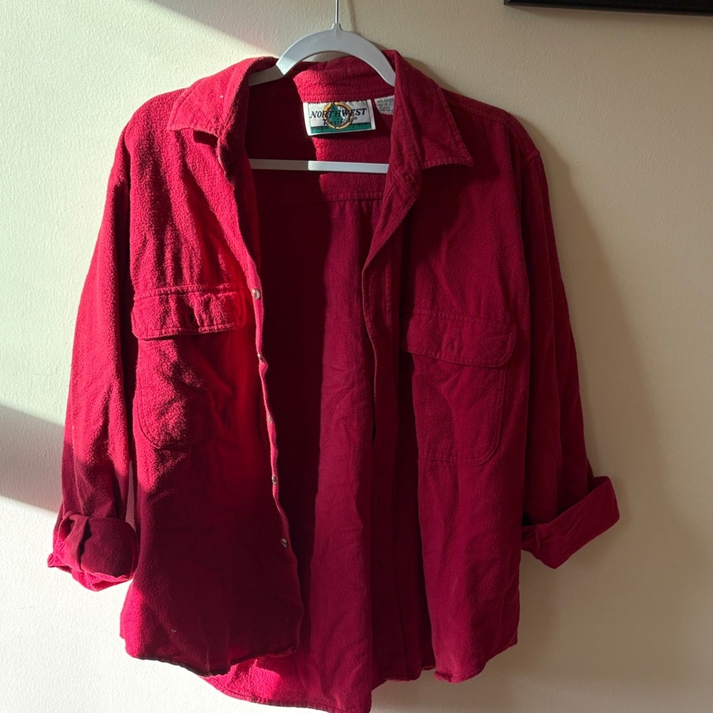 Northwest Territory Berry Red Retro Top